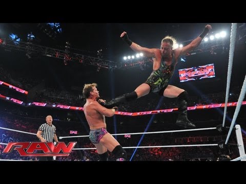 هل يتمكن اتحاد AEW من منافسة WWE برأي روب فاندام؟