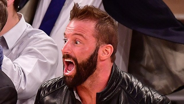 نجم WWE السابق يختار منافسه من اتحاد AEW