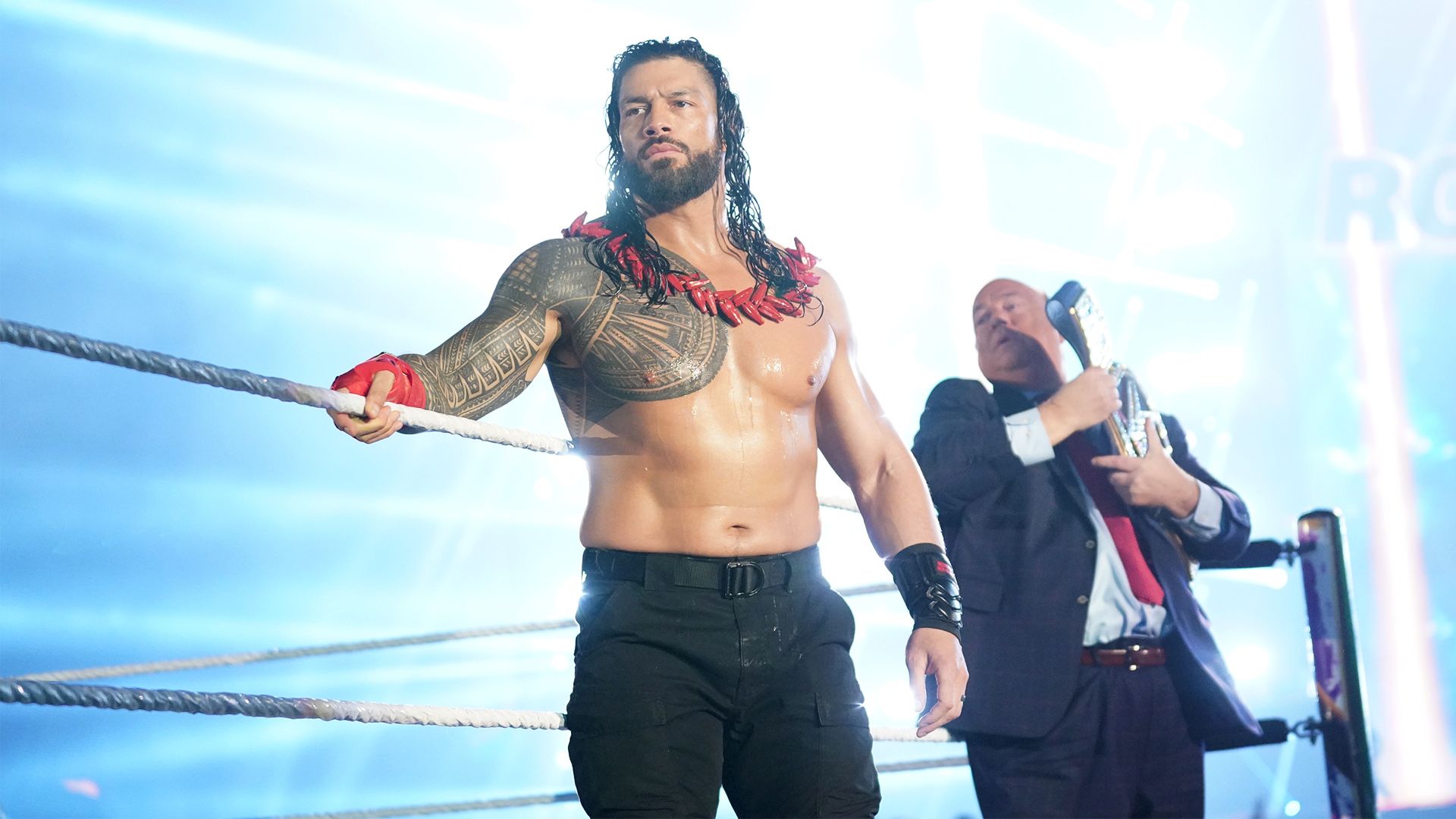 اتحاد WWE يقع في ترويج كاذب بسبب رومان رينز