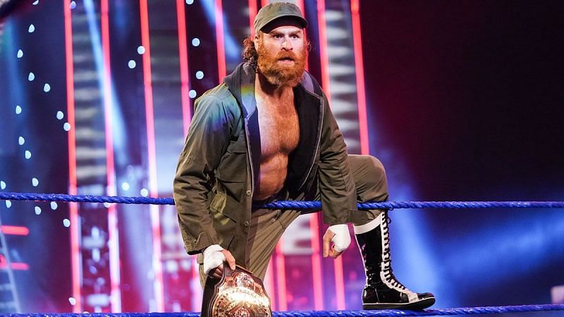 سامي زين يتحدى بطل اتحاد WWE بروك ليسنر